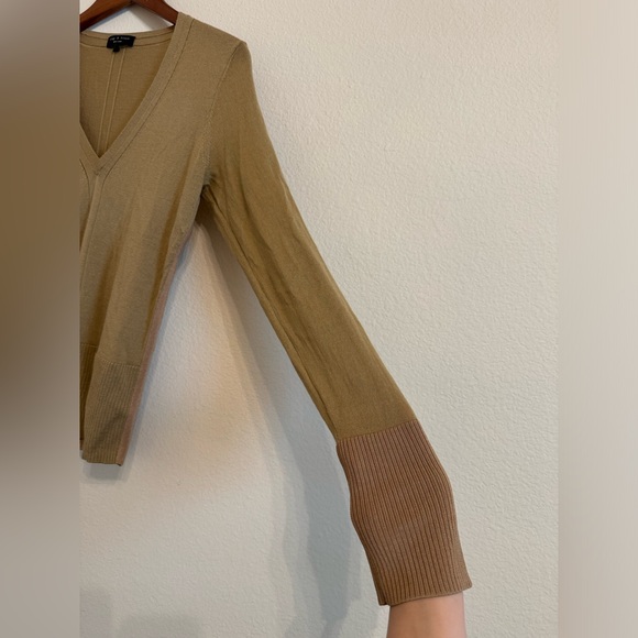 Rag & Bone Jessica Merino Wool V-Neck Sweater - Picture 8 of 14